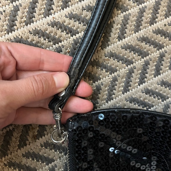 Express black sequin wristlet - Picture 5 of 5